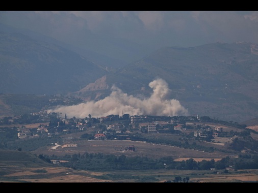 Media, sale a 12 uccisi il bilancio dei raid di Israele in Libano