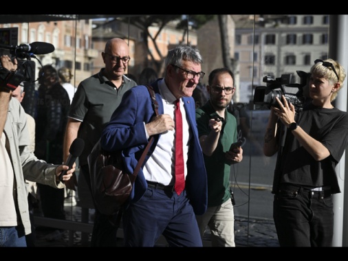 Dl lavoro: relatori, incentivi anche a contratti minori se equivalenti. Ira di Landini