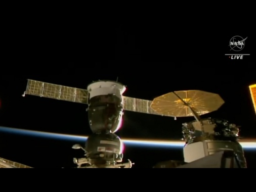 Nuova perdita di aria sulla Iss, astronauti trasferiti nelle navette