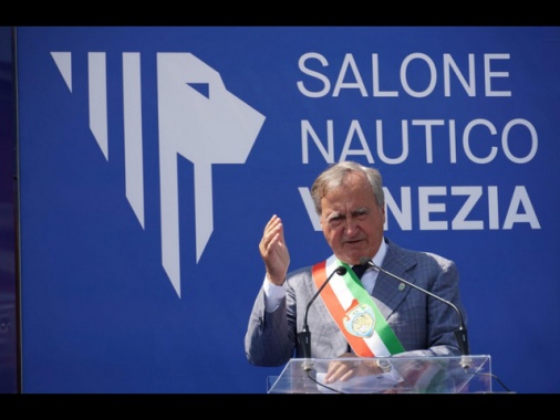 Spese elettorali, ex sindaco Venezia Brugnaro a giudizio