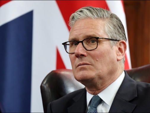 Starmer alza i toni, Mosca può attaccare la Nato 'nel 2030'
