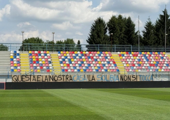 «La Solbia non si tocca». Striscione al Chinetti