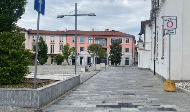 Busto, le auto restano fuori dalla piazza: l’idea di Sabba non trova consensi