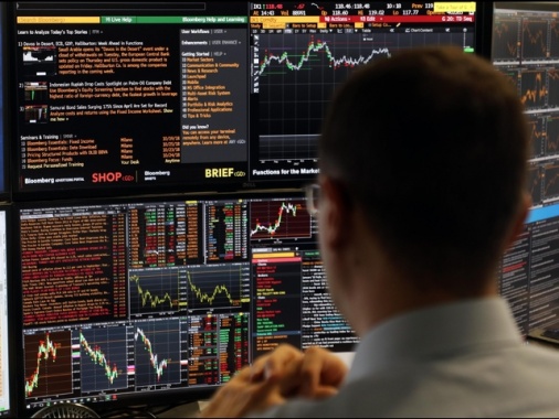Lo spread tra Btp e Bund chiude in rialzo a 77,3 punti base