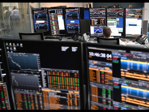 Borsa: l'Europa rimbalza ma restano i timori sul Medio Oriente