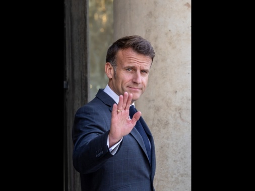 Fonti Eliseo, Macron riceverà Trump a Versailles il 17 giugno